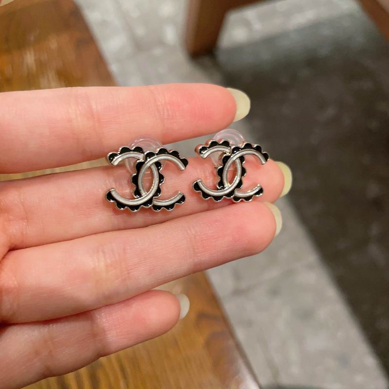Chanel earring 05yxh45 (6)