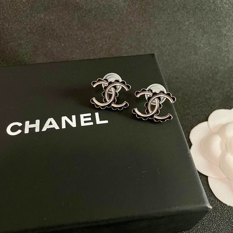 Chanel earring 05yxh45 (7)