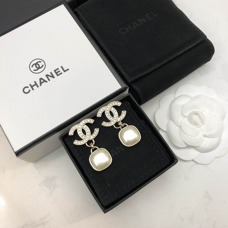 Chanel earring 05yxh47 (3)