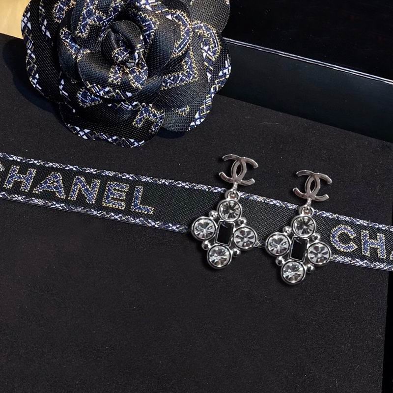 Chanel earring 05yxh48 (4)