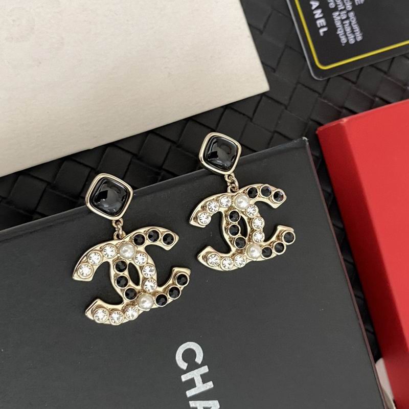 Chanel earring 05yxh55 (3)
