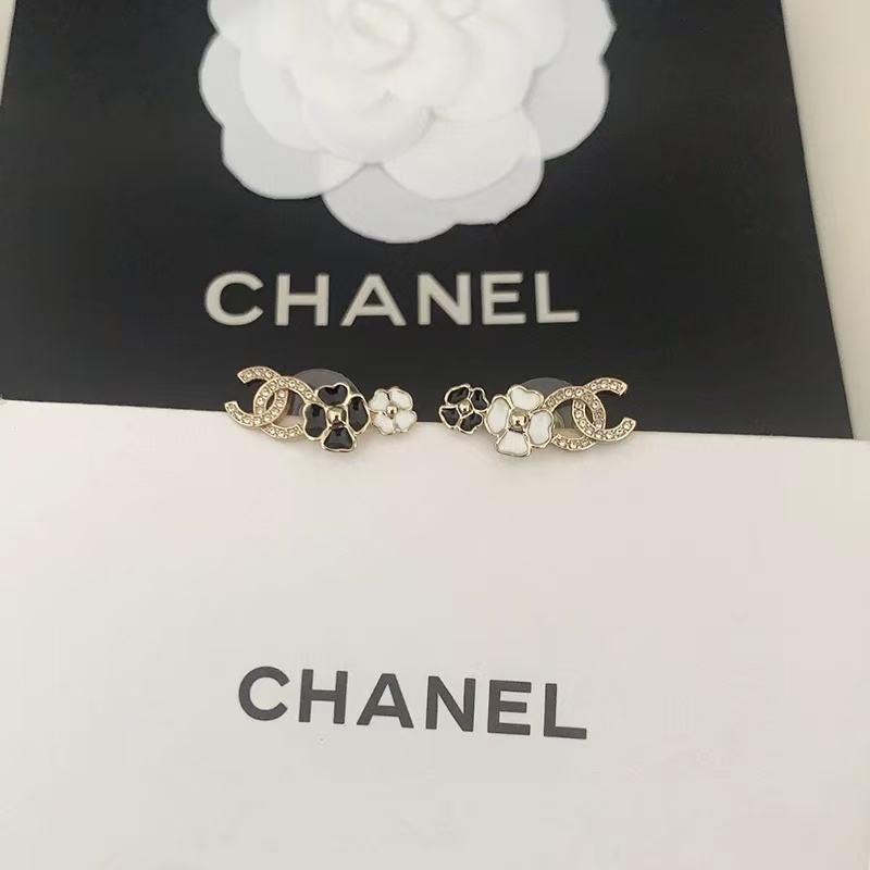 Chanel earring 05yxh62 (3)