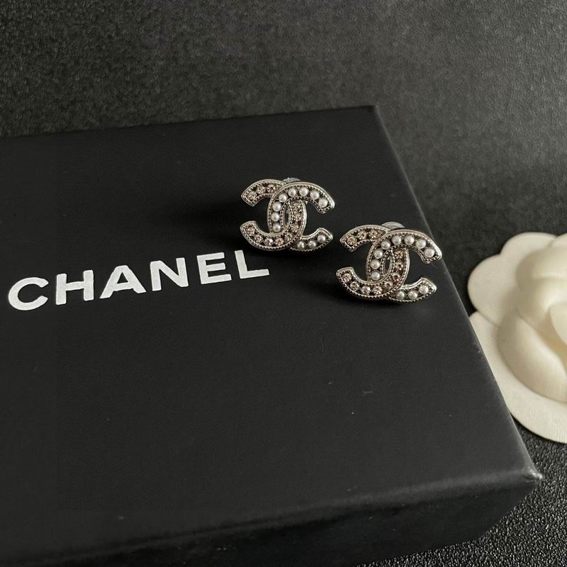 Chanel earring 05yxh64 (11)