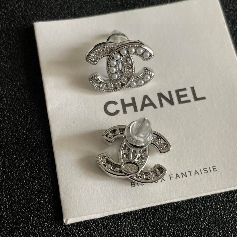 Chanel earring 05yxh64 (9)