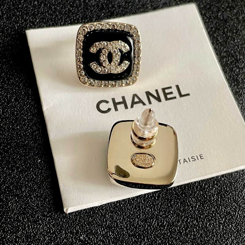 Chanel earring 05yxh70 (3)