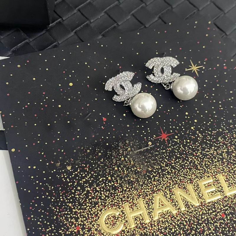 Chanel earring 05yxh73 (2)