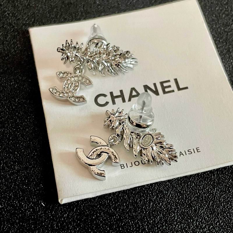 Chanel earring 05yxh97 (3)