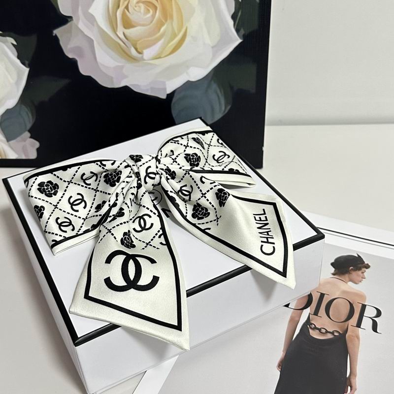 Chanel hairpin hh (12)