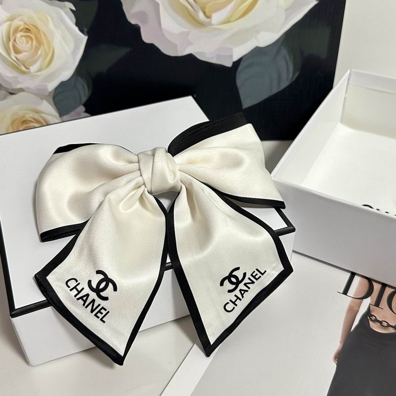 Chanel hairpin hh (57)