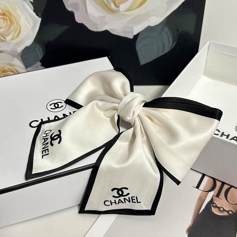 Chanel hairpin hh (58)