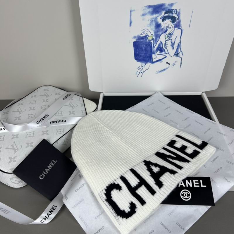 Chanel hat dx (1074)