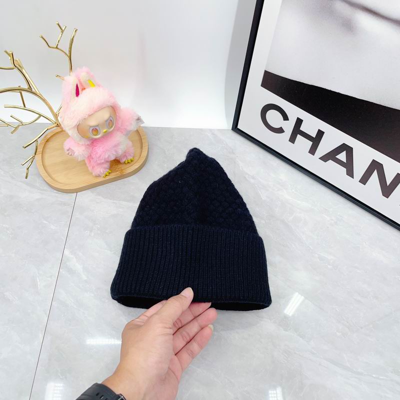 Chanel hat dx (1600)