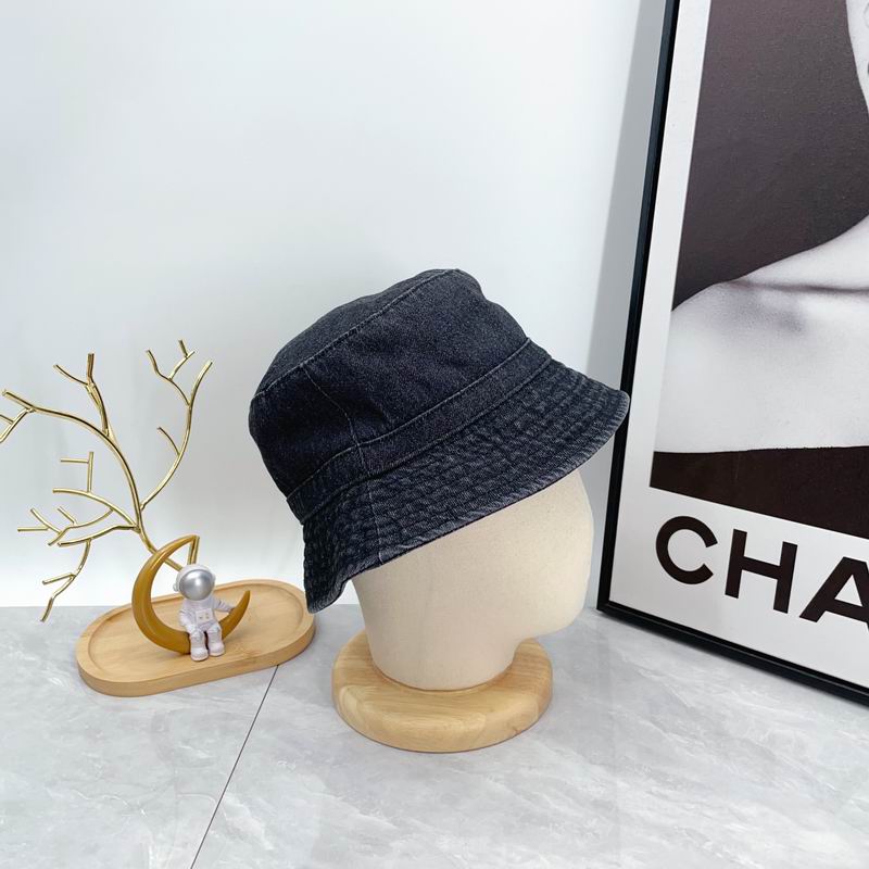 Chanel hat dx (170)