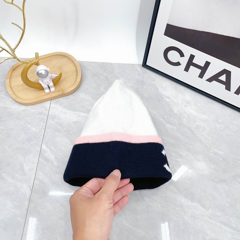 Chanel hat dx (1864)