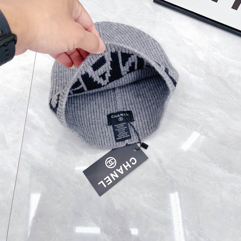 Chanel hat dx (1943)