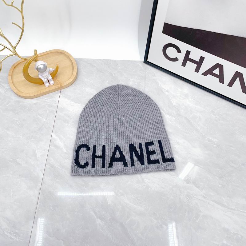 Chanel hat dx (1947)