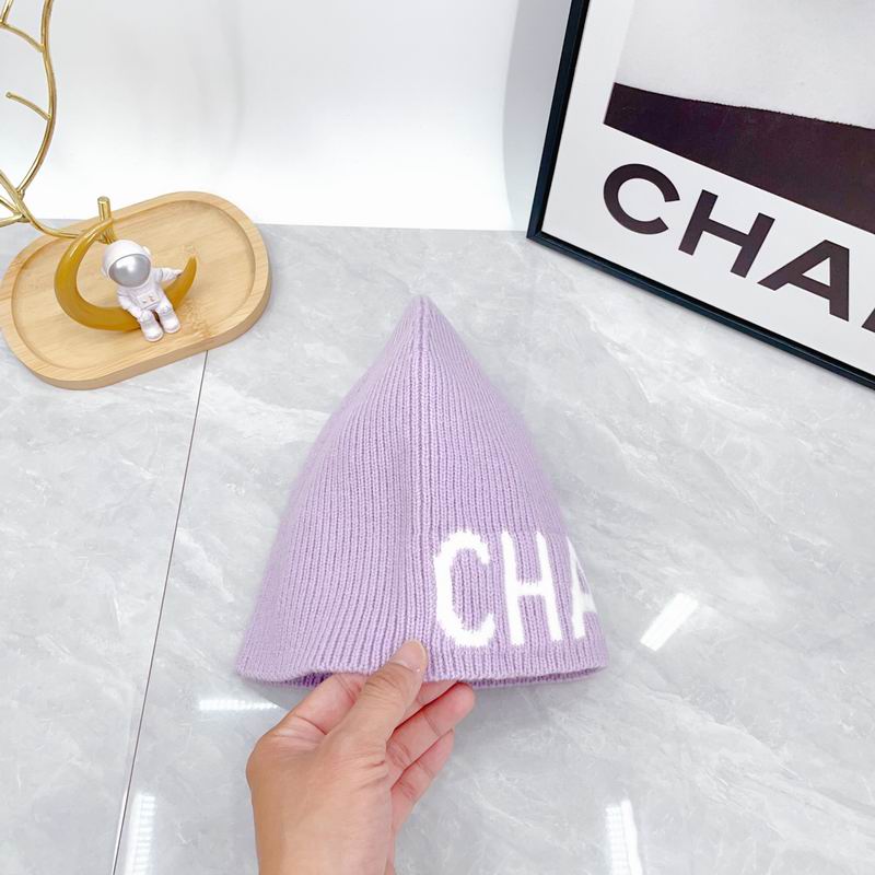 Chanel hat dx (1956)