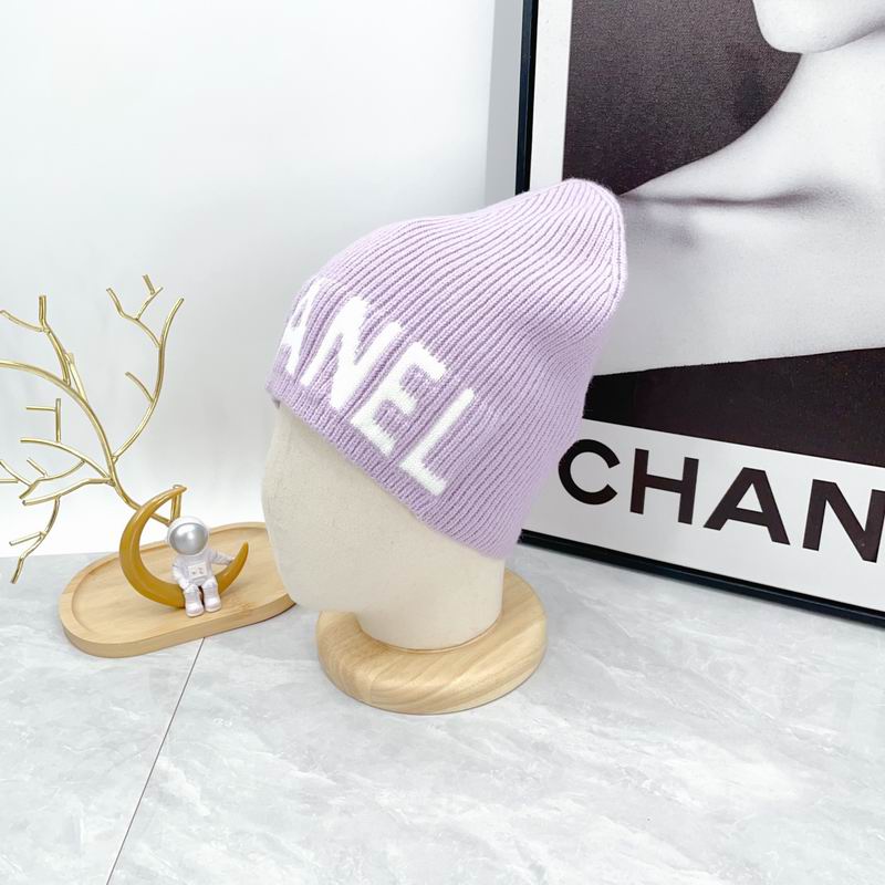 Chanel hat dx (1960)