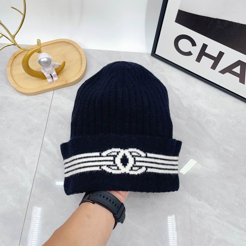 Chanel hat dx (1973)