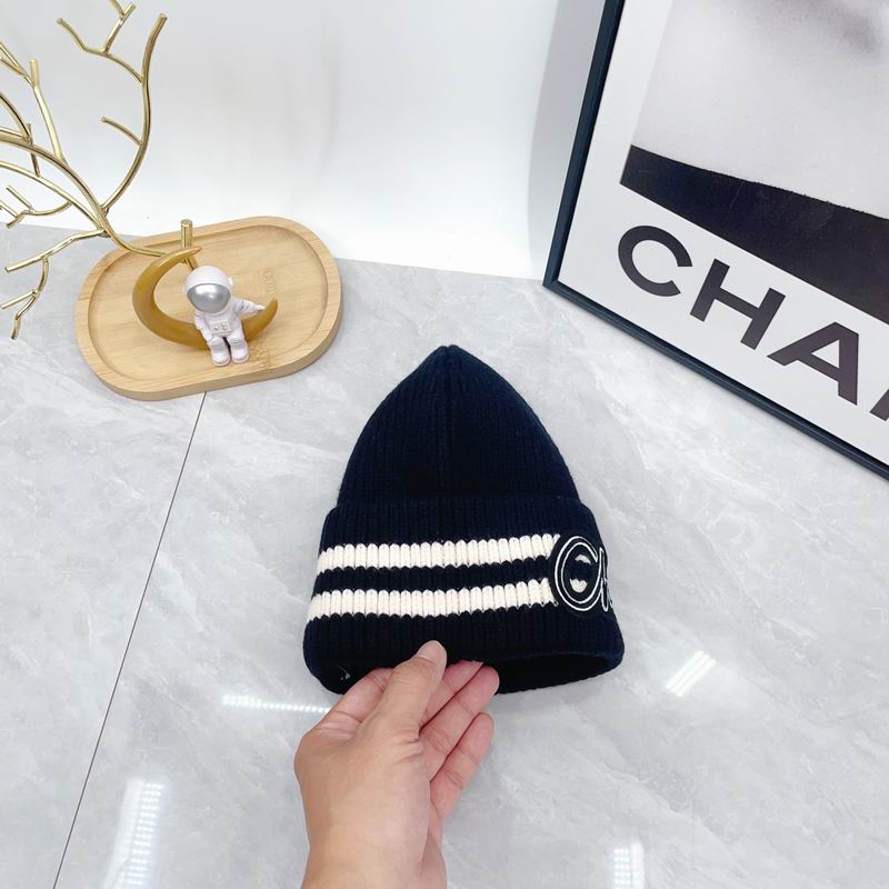 Chanel hat dx (2437)