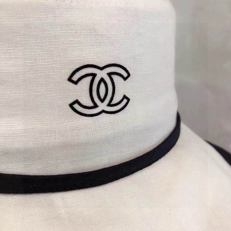 Chanel hat dx (404)