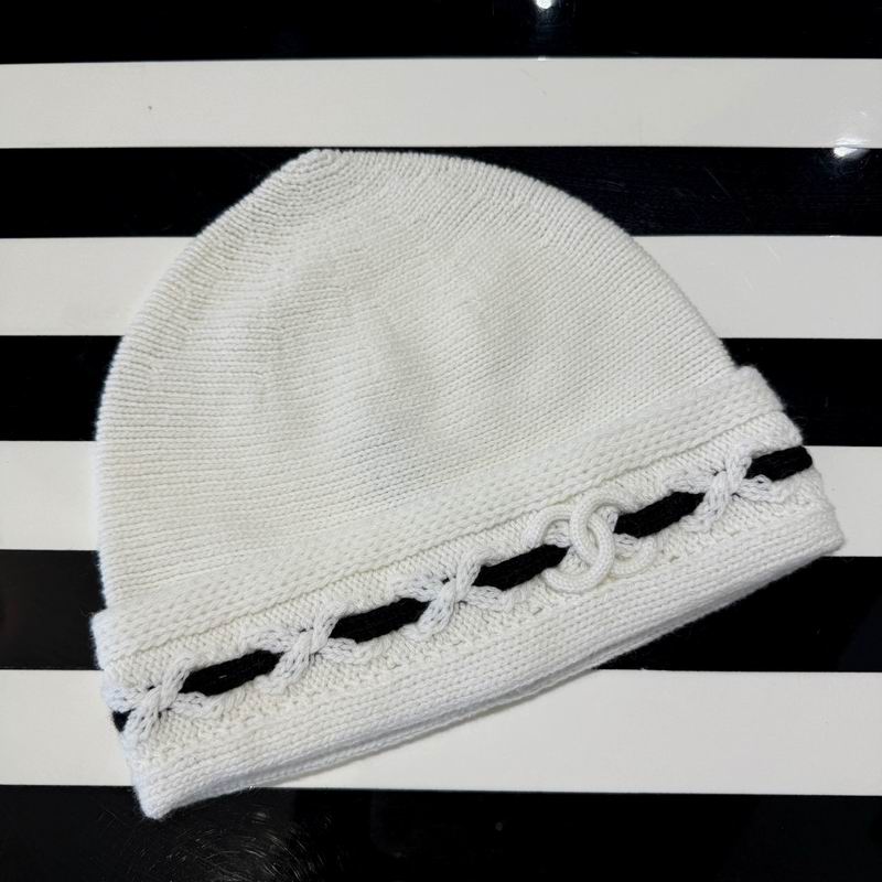 Chanel hat dx (449)
