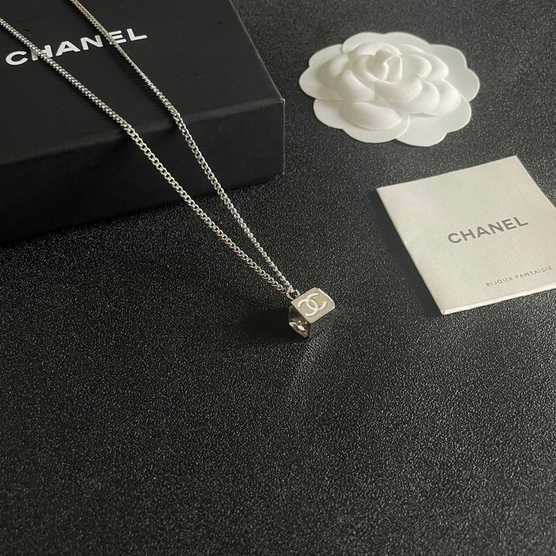 Chanel necklace 05yxh100 (2)