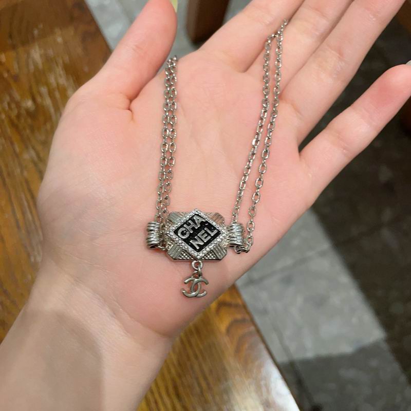 Chanel necklace 05yxh16 (6)