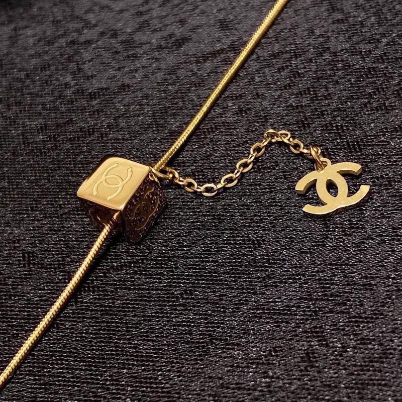 Chanel necklace 05yxh23 (2)