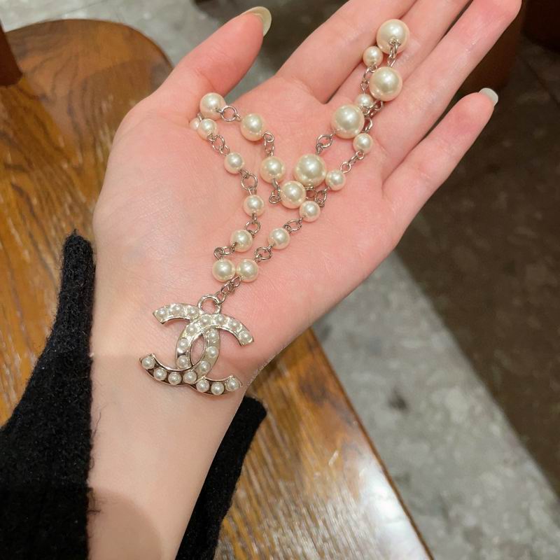 Chanel necklace 05yxh46 (6)