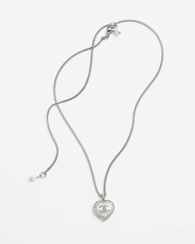 Chanel necklace 05yxh64 (4)