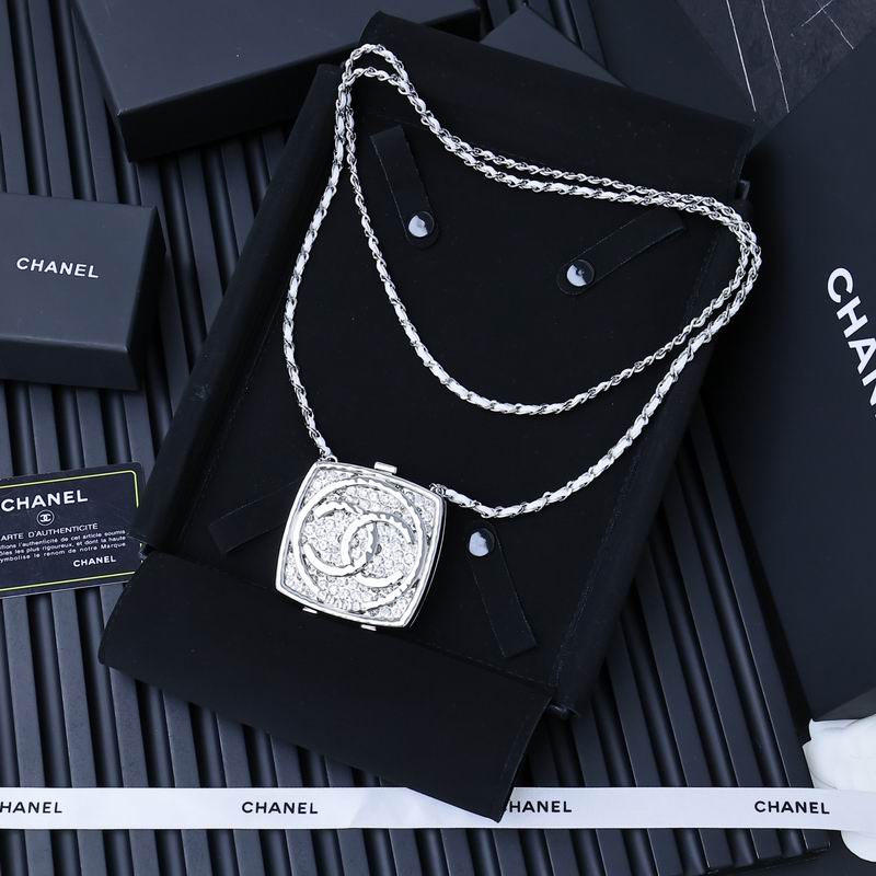 Chanel necklace 05yxh71 (5)
