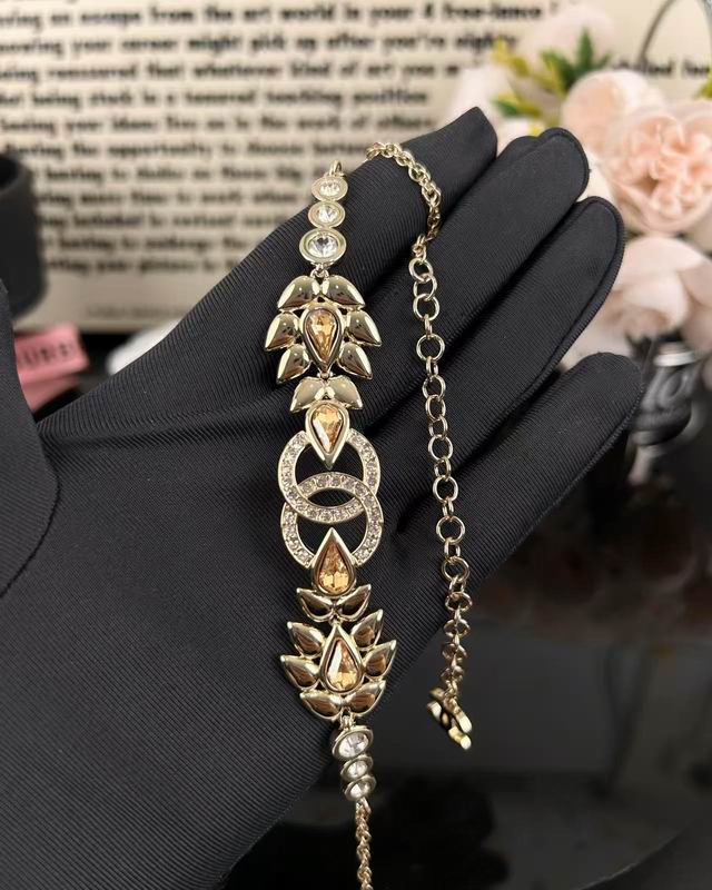 Chanel necklace 05yxh80 (3)