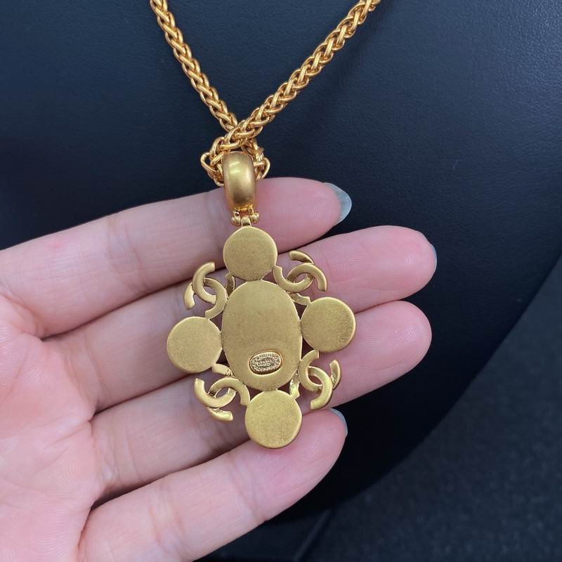 Chanel necklace 05yxh81 (4)