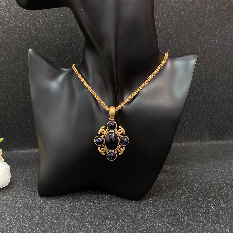 Chanel necklace 05yxh81 (7)