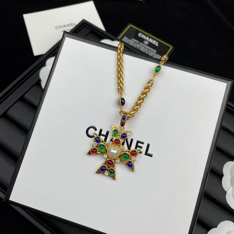 Chanel necklace 05yxh84 (5)
