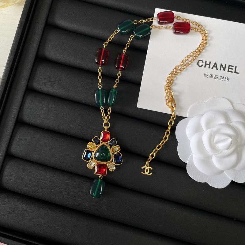 Chanel necklace 05yxh86 (5)