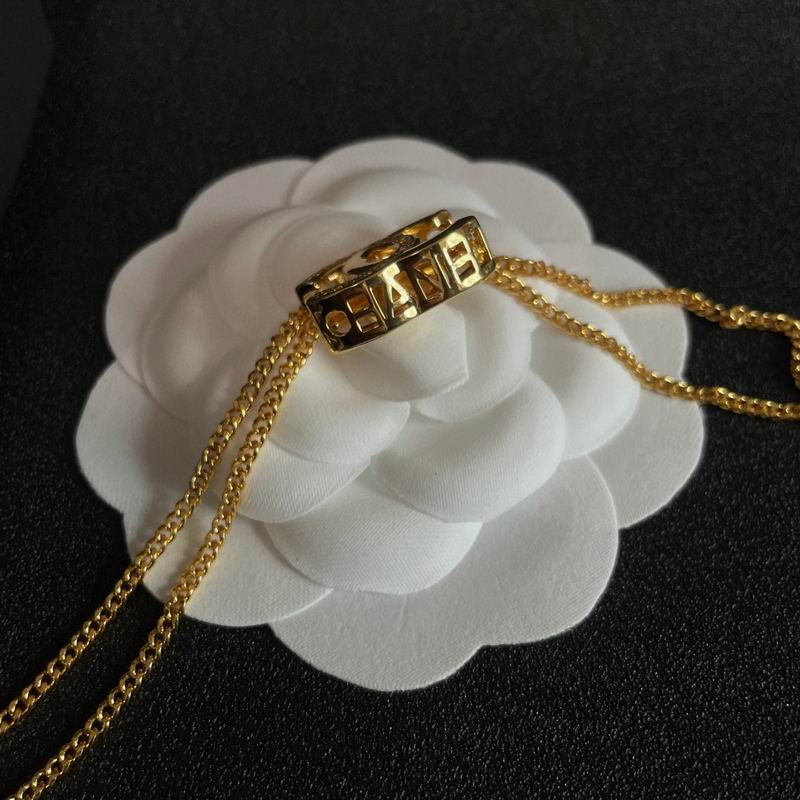 Chanel necklace 05yxh92 (4)