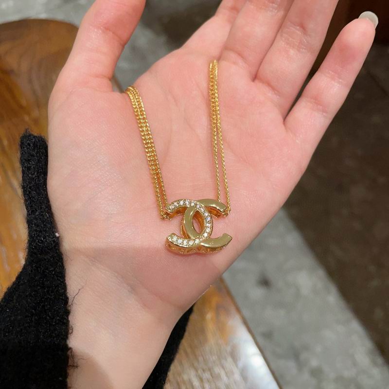 Chanel necklace 05yxh92 (6)