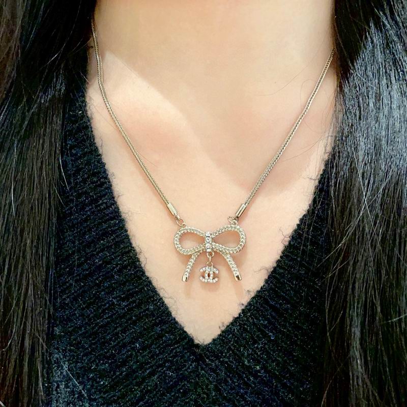 Chanel necklace 05yxh99 (5)