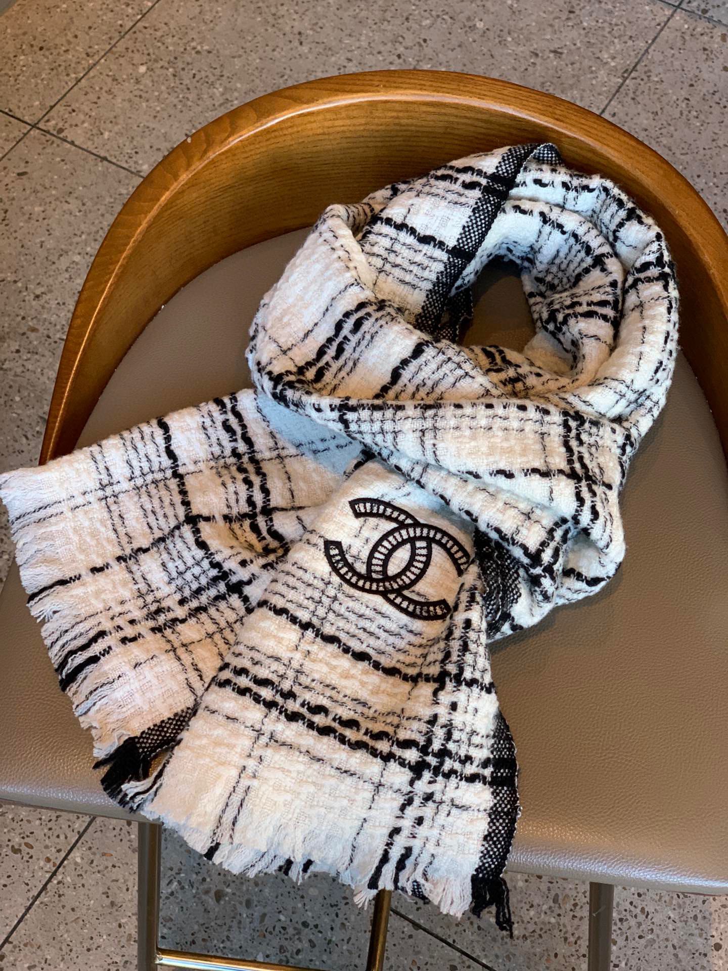 Chanel scarf 200X45cm 100%羊绒 E (11)