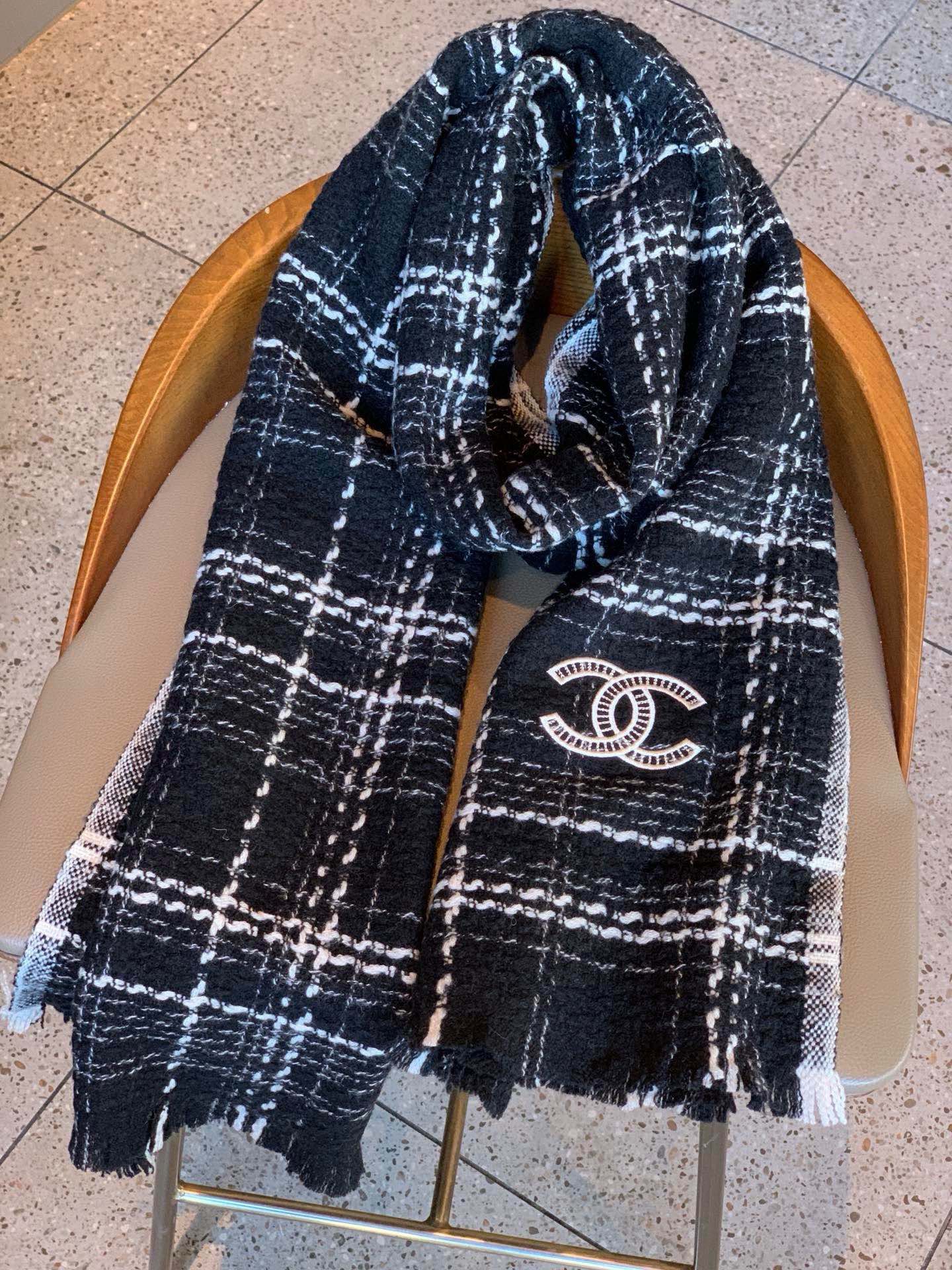 Chanel scarf 200X45cm 100%羊绒 E (3)