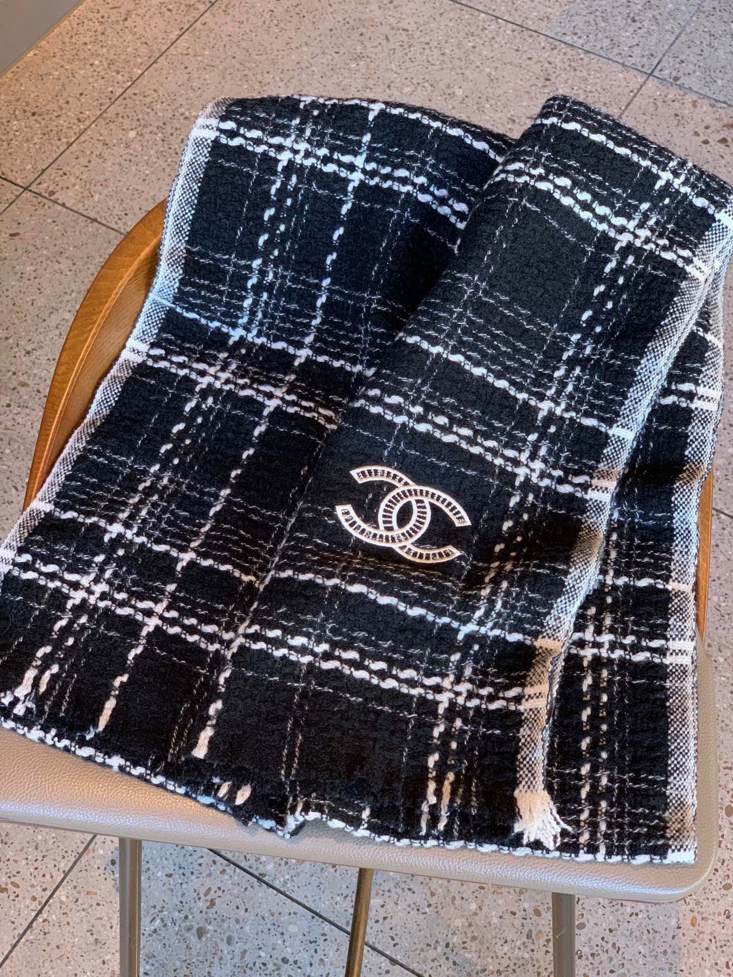 Chanel scarf 200X45cm 100%羊绒 E (5)
