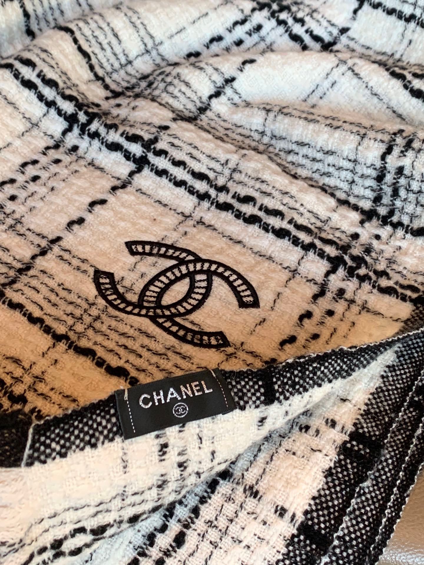 Chanel scarf 200X45cm 100%羊绒 E (8)
