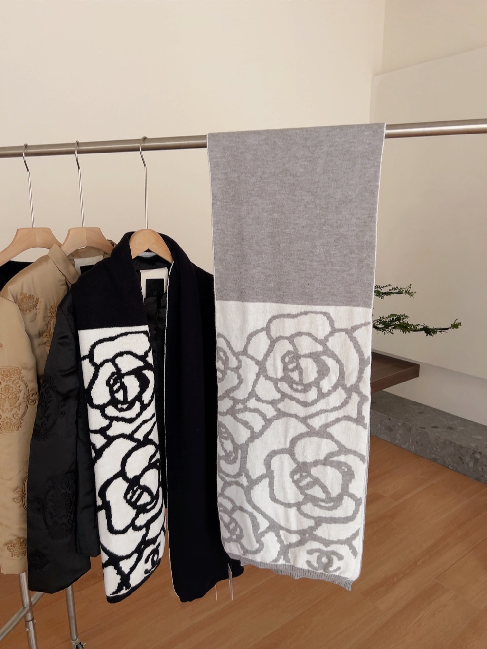 Chanel scarf 32X185cm 10%羊绒 90%羊毛 E (13)