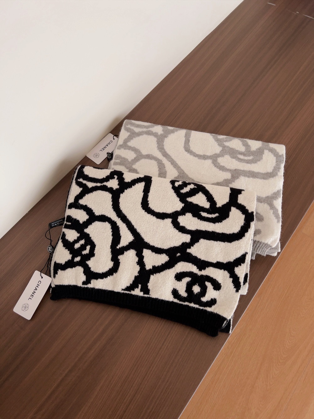 Chanel scarf 32X185cm 10%羊绒 90%羊毛 E (8)