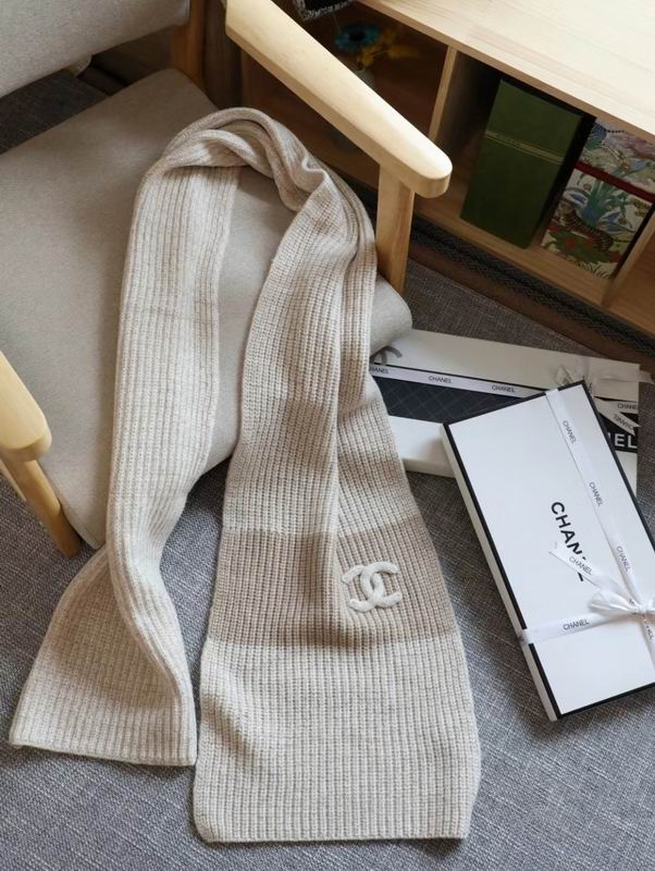 Chanel scarf 33X170cm 100%羊绒 E (2)