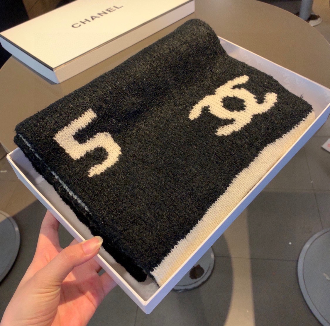 Chanel scarf 35X180cm 100%纯羊绒 E (5)
