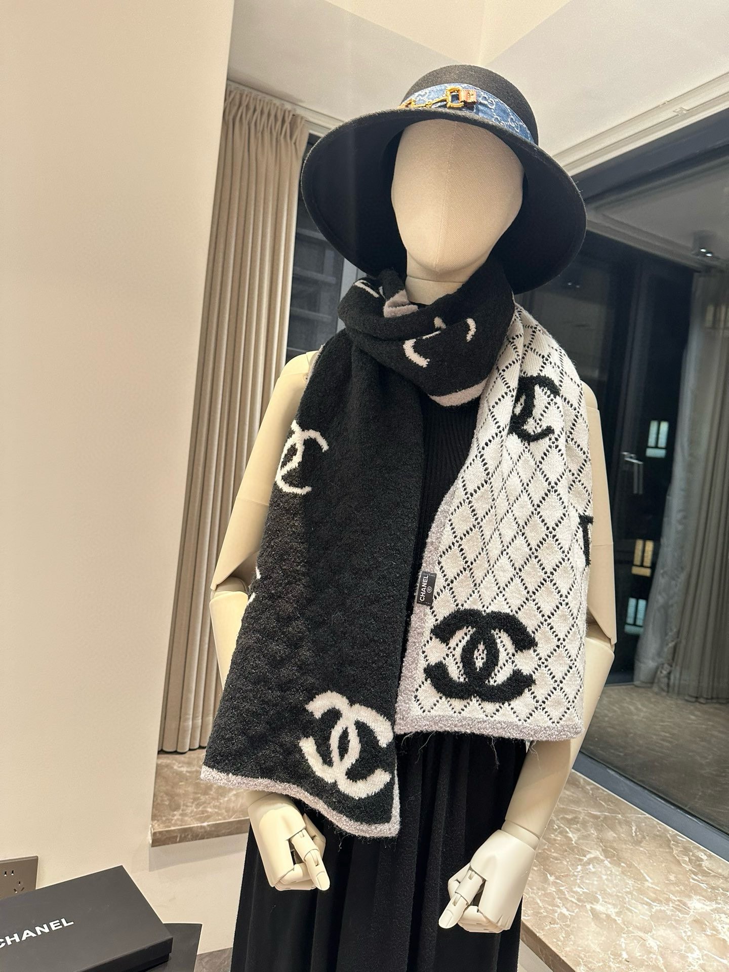 Chanel scarf 35X180cm 100%羊绒 E (1)