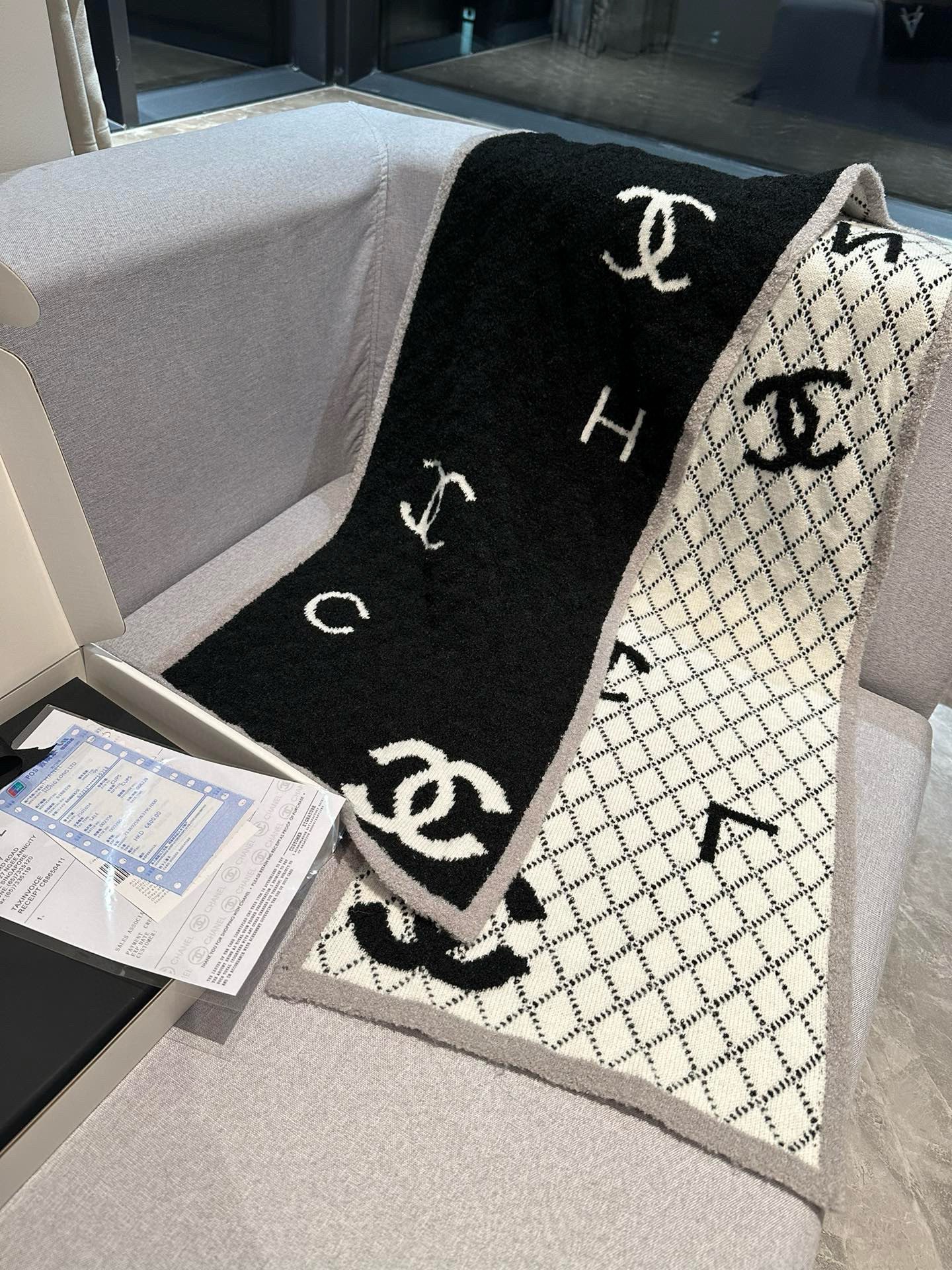 Chanel scarf 35X180cm 100%羊绒 E (2)